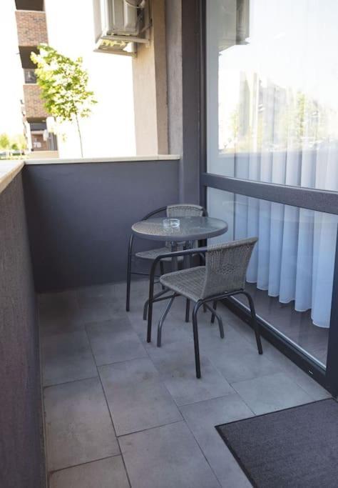 Eliza'S Apartment By Oasis Homes Oradea Exterior foto